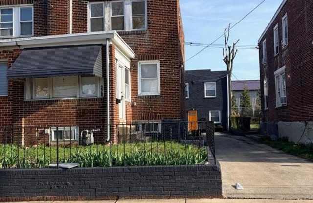 220 North 9TH Street