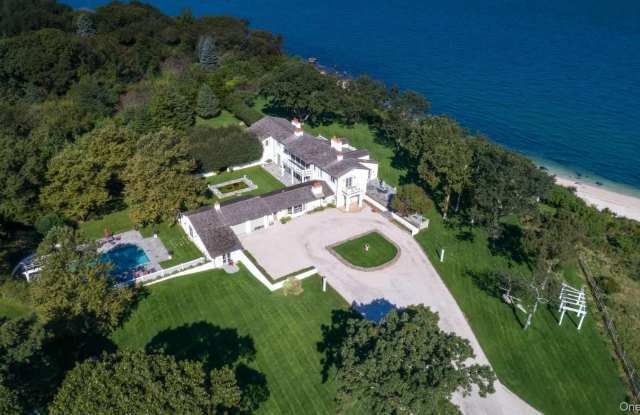 Photo of 2840 Stars Road