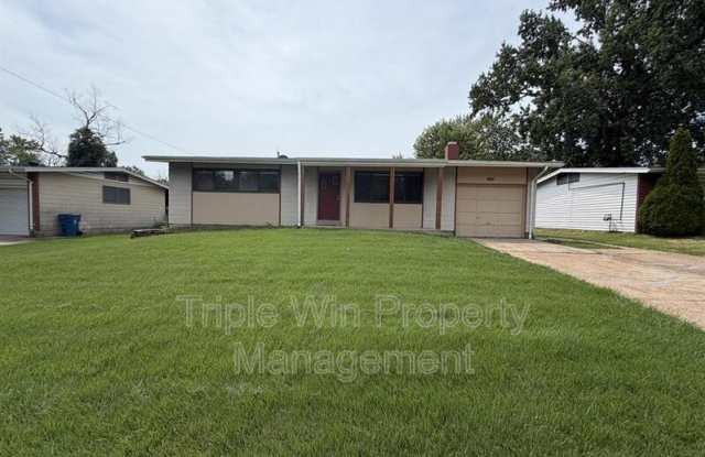 10319 Varnum Dr
