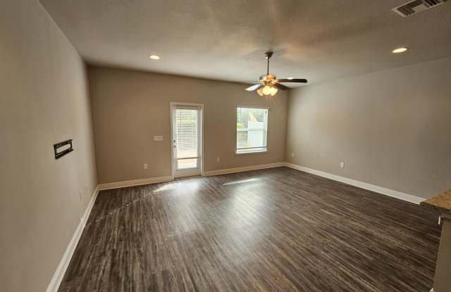 5804 Callaway Circle