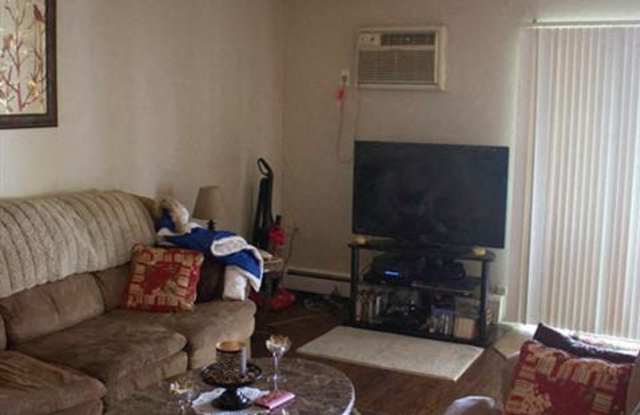 Cedarwood Estates Apartments