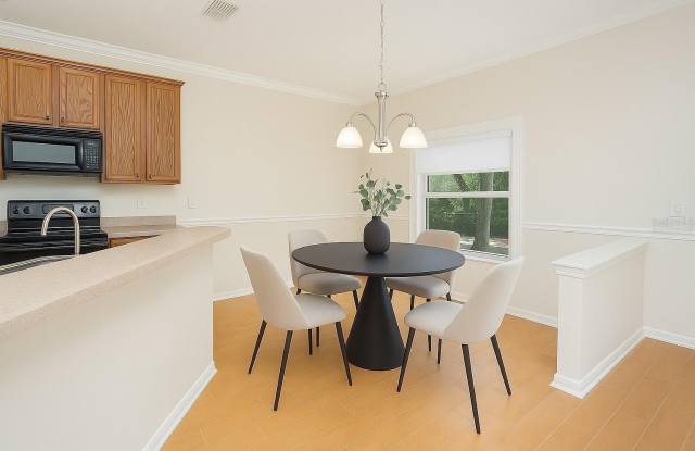 9939 INDIGO BAY CIRCLE