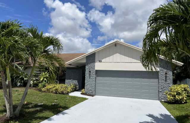 1401 NW 14th Avenue