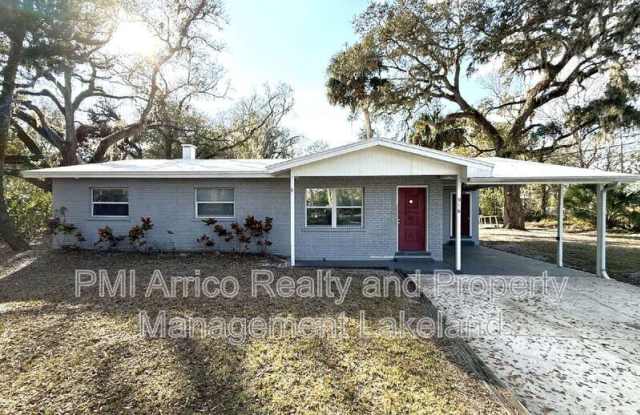 Photo of 916 Palmer Rd