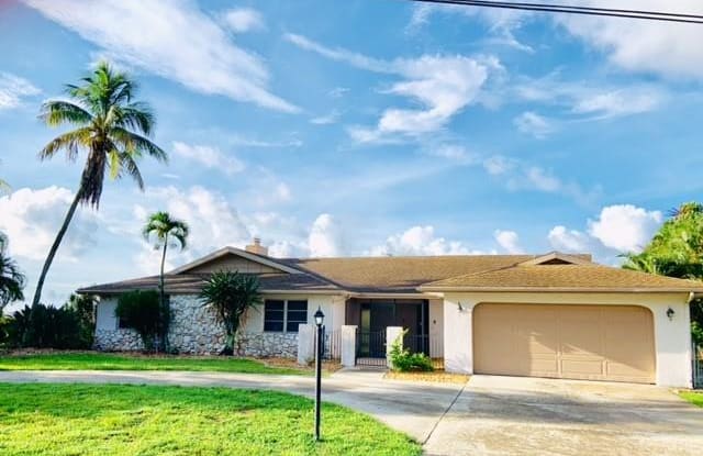 238 Bayshore DR - 238 Bayshore Drive, Cape Coral, FL 33904