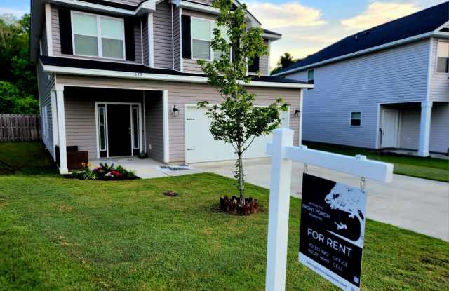 679 Fairview Circle