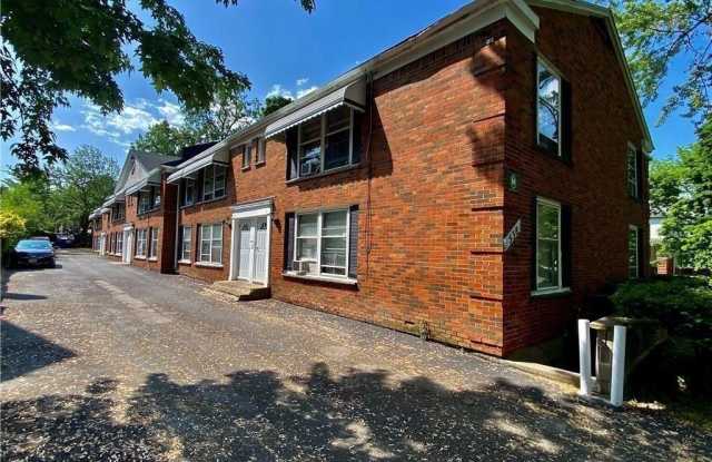 Photo of 538 Linwood Avenue unit: 8