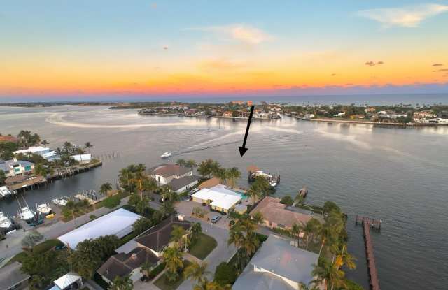 Photo of 844 East Drive