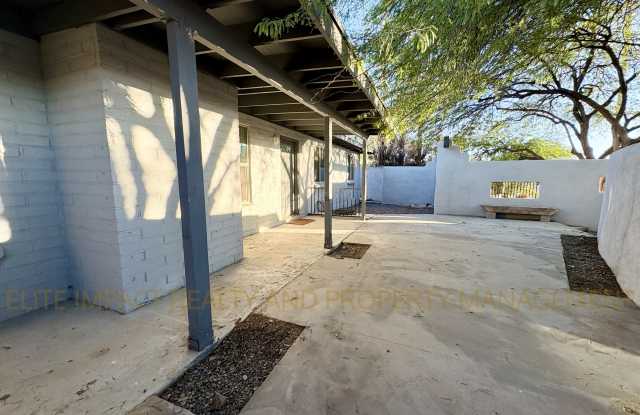 7429 East 45th Street