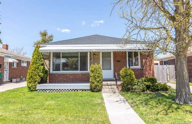 18225 HOLLAND Avenue - 18225 Holland Avenue, Eastpointe, MI 48021