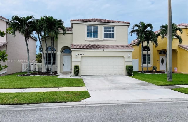 15169 NW 7th St - 15169 Northwest 7th Street, Pembroke Pines, FL 33028