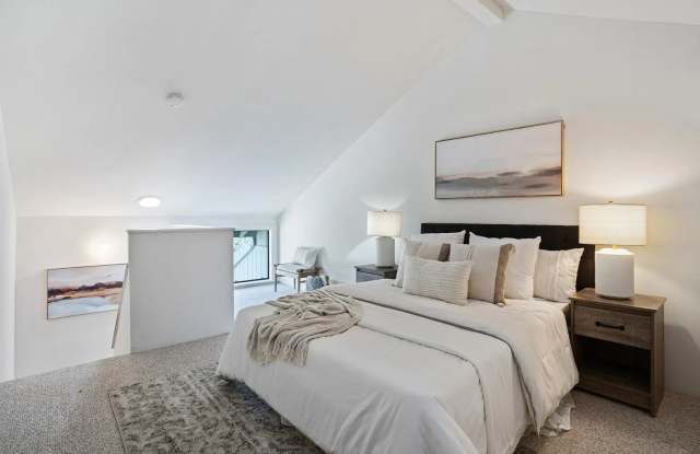 565 English Ave Apt 9