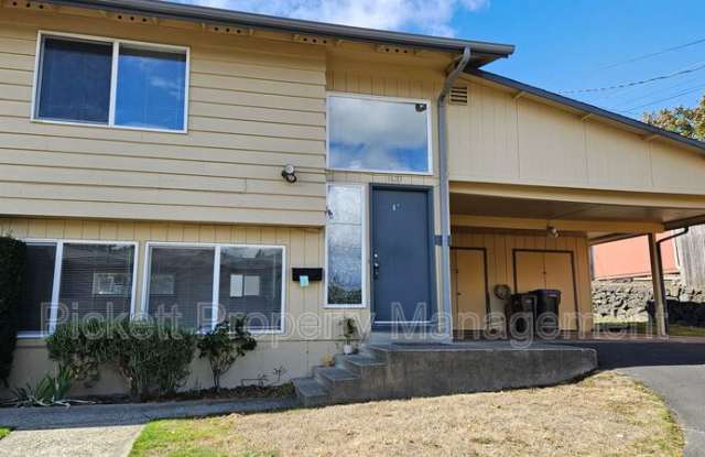 Photo of 1621 Trenton Ave