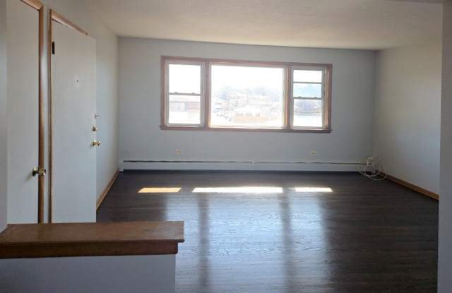 604 N Ardmore Avenue