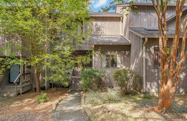62 Fernwood Lane