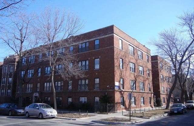 2202 E 68th St - 2202 East 68th Street, Chicago, IL 60649