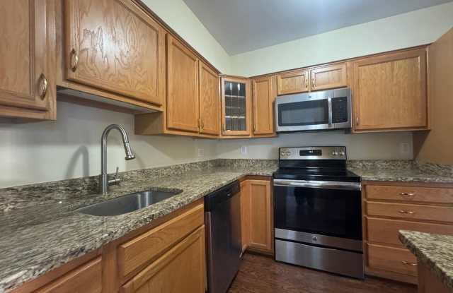 10137 PRINCE Place unit: 204-6B