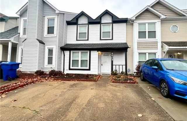 5504 Finespun Last Drive