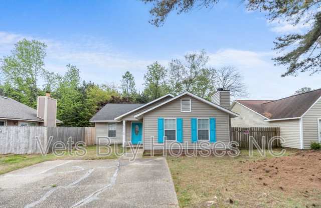 7052 Candlewood Dr - 7052 Candlewood Drive, Fayetteville, NC 28314