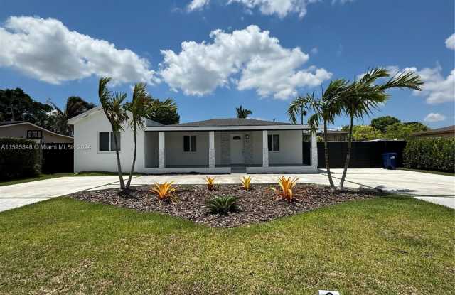 6820 SW 19th Ter