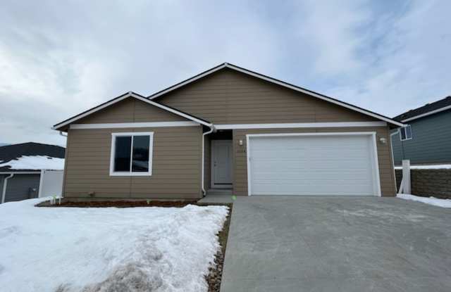 Photo of Luxury 3 bedroom, 2 bath home with double garage!