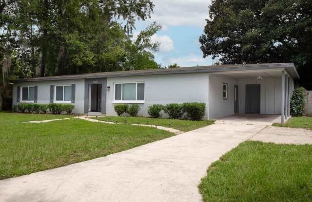 Photo of 1425 NE 13TH STREET