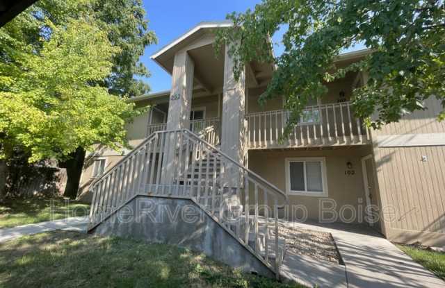 262 N Latah St