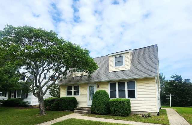 109 Brigantine Drive 1st floor