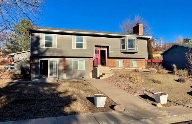 4 Bed/3 Bath with A/C in Cheyenne Meadows - 1239 Suncrest Way, Colorado Springs, CO 80906