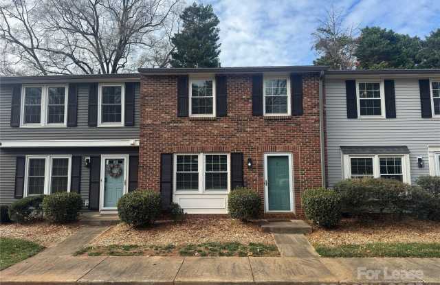 Photo of 1201 Scaleybark Road unit: B