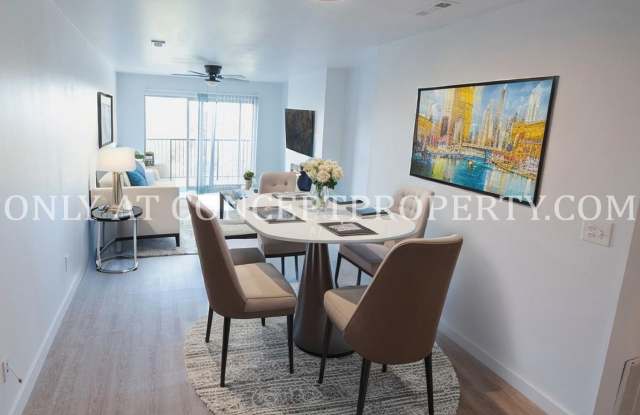 Join Avenue View, a Sophisticated Downtown Community!