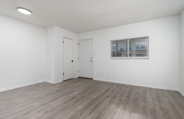 Tuscany Square Apartments