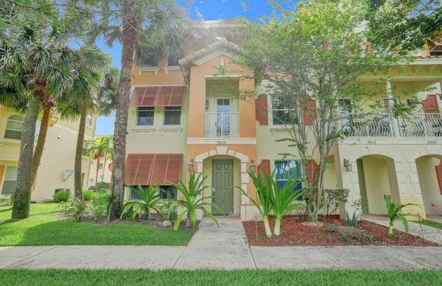 3915 Passion Flower Rd