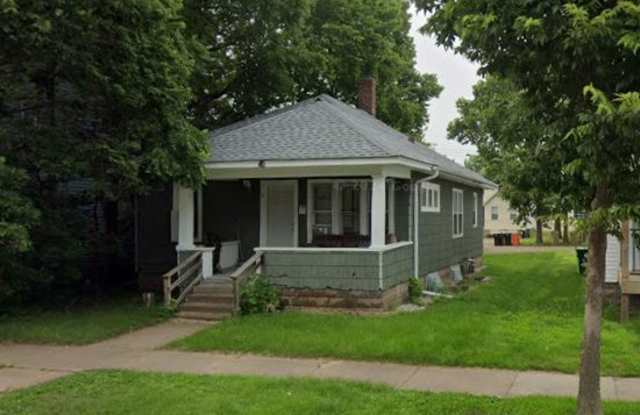 Photo of 708 Menomonie St