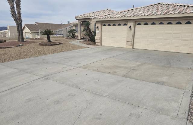 2719 Diablo Dr - 2719 Diablo Drive, Lake Havasu City, AZ 86406