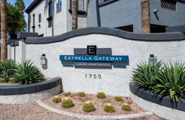 Photo of Estrella Gateway