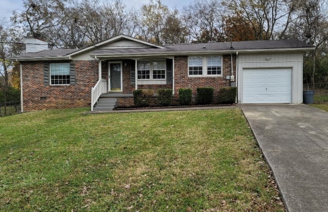 144 Robinhood Cir - 144 Robinhood Circle, Hendersonville, TN 37075