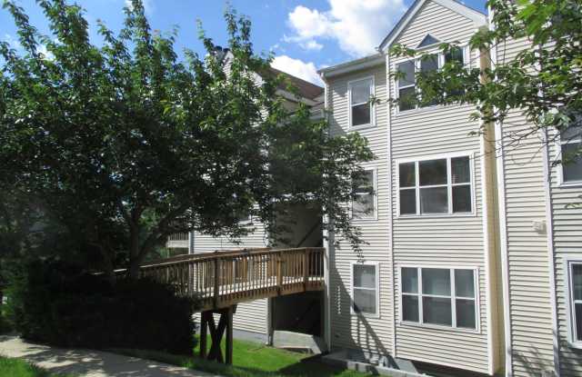 Charming 2 Bedroom/2 Bathroom Apartment in Halethorpe, MD!