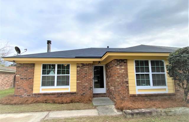 4 Peach Blossom Cir - 4 Peach Blossom Circle, Savannah, GA 31419