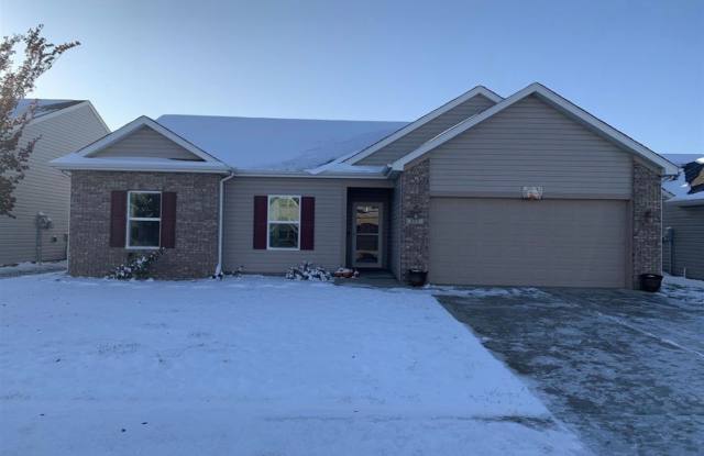 Hawthorne Lakes...4 Bed 2 Bath