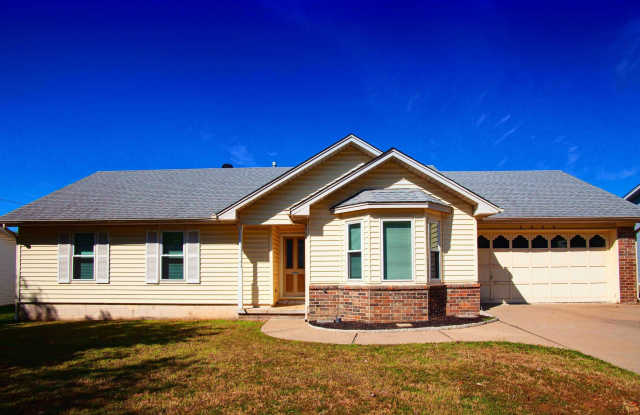 Photo of 2000 Lessel Drive