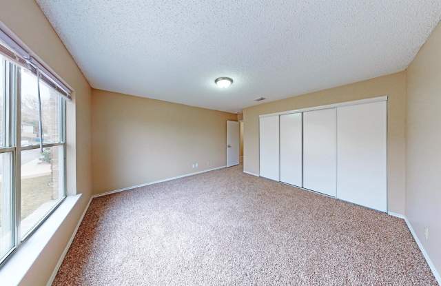 6008 Creekway StreetBEDROOM 2C - 688277https://livehomeroom.com/5850