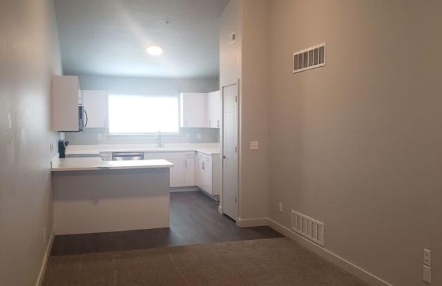 This is a beautiful, 2 bed 1 bath is located in Springville