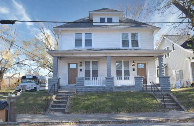 Photo of Bates-Hendricks/Newly Remodeled 3 Bedroom Half Double