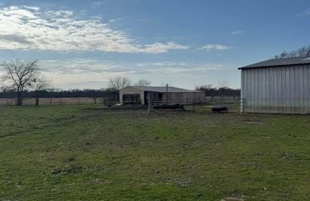 8789 S State Highway 78