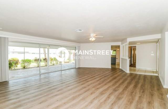 211 Southeast 45th Street