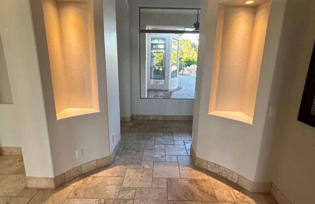 3552 E JAEGER Circle