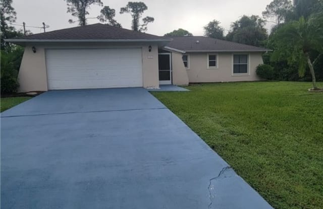 420 Canton Avenue - 420 Canton Avenue, Lehigh Acres, FL 33972