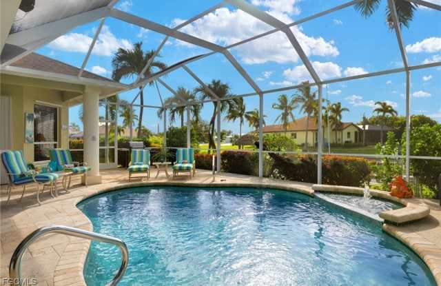 Photo of 3433 SW 27th Avenue