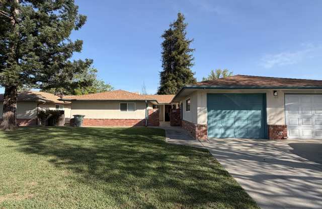 1401 East Rumble Road